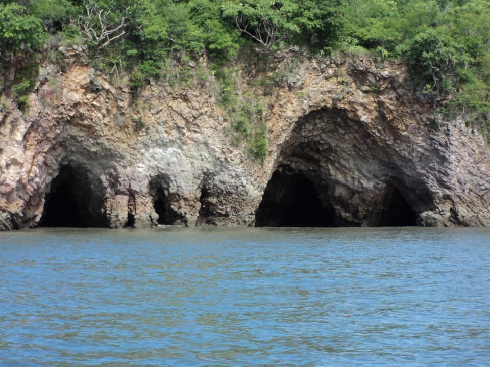 Tour Islas del Golfo de Fonseca — Dolphins Tours - Image 4